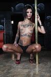 Bonnie Rotten Stripping Off Her Clothes On The Stripper Pole!
