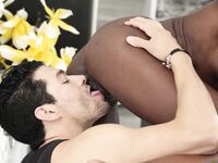 Ana Foxxx Sucks & Fucks the Fridge Repairman!