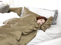 Ashlyn Molloy Has Lesbian Sex With Jenna Ross!