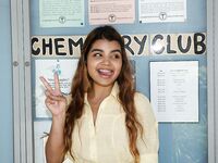 Jasmin Veracruz Sure Does Like To Flash In Public!