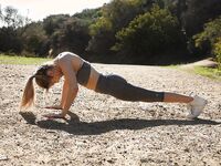 Isla Brown Is Out For A Run In LA!