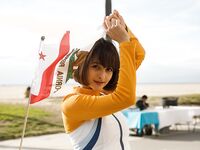 Basil Navas Spends The Day At The Beach!