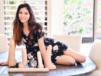 Melody Stuffing Large Things Into Her Beautiful Pussy!