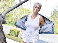 Ryan Keely Showing All Her Goodies While Outside!