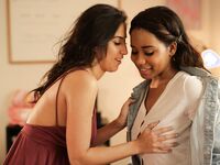 Jenna Foxx Drops Her Pussy Down Onto April O'neil Face!