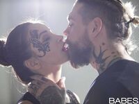 Alyssia Kent Anal Sex Set From Babes!