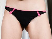 Rebel Lynn And Her Sexy Ass Cheeks!