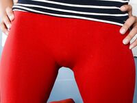 Uma Jolie Slides Down Her Red Yoga Pant's!