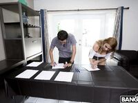 Valentina Jewels Fuck Team Five Group Sex Scene!