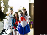 Ella Knox Cosplay Groups Sex Pictures!