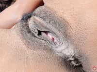 Raven Wylde Just Leaves On Her Glasses!