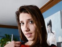 Sophia Grace Pulling On Her Sexy Ass Cheeks!