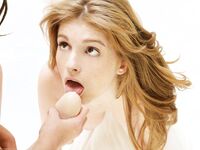 Faye Reagan Sucks Off A Strap On!