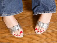 AJ Bailey Plays With Her Sexy Supple Feet!