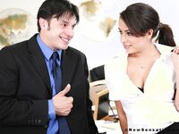 Pepper Foxxx Sucks Off Her Boss!