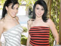 Ricki White Goes For A Threesome With Trent Soluri!