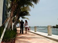 Ricki White Shows That Ass Off While In Miami!