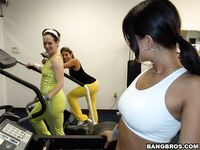 Natalia Woods With Tatum Reed and Sophia Castello!