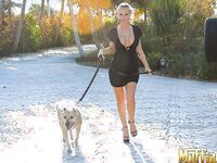 Gracie Glam's Blond Booty Call Girl!