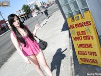 Jennifer White Sucking And Fucking Pictures At A Glory Hole!