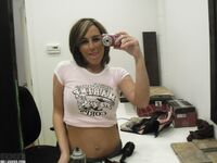 Nikki Anne Snaps Some Naughty Photos Of Herself!