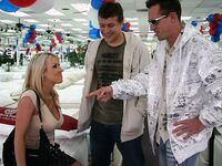 Carolyn Reese In A Cock Filled Threesome!