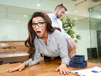 Jessy Dubai Has Office Sex With Dante Colle!