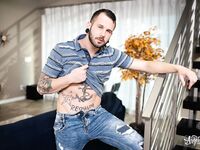 Kenzie Taylor In A Threesome With Johnny Hill And Izzy Wilde!