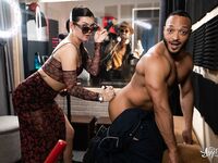 Daisy Taylor And Dillon Diaz Are Fucking Each Other!