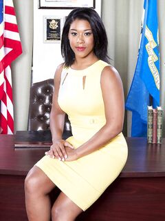 Megan Vaughn Naked In The Oval Office!