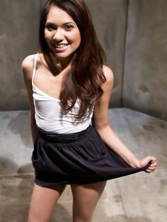 Eva Fenix Gets Involved In A Electro Charged Threesome!