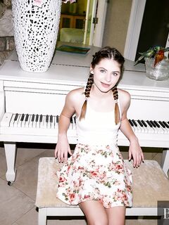 Alice March Has A Hung College Dude Filling Up Her Pussy!