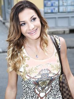 Alice Romain Blacks On Blondes Threesome Sex Pictures!