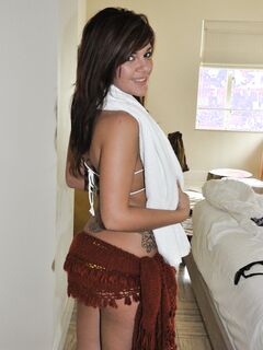 Rissa Maxxx Has Sex And is Cumed On In A Hotel Room!