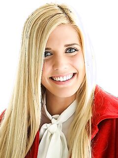 Carmen Monet Takes A Big Load Of Cum On Her Pussy!