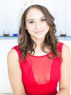 Sara Luvv Having Sex And I just Love Her Eyes, So Sexy!