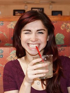 Jazz Reilly Lots Of Public Flashing!