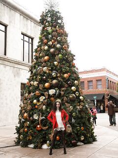 Lanah Adams Sexy Holiday Pictures!