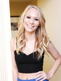 Dakota James Shes New Sex Pictures!