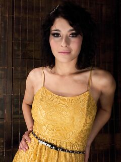 Raven Rockette Takes A Good Pounding From The Fucking Machines!