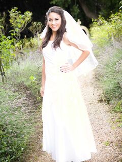 Carolina Abril Has The Sexy MILF Leigh Helping Her Have Sex On Her Wedding Day!