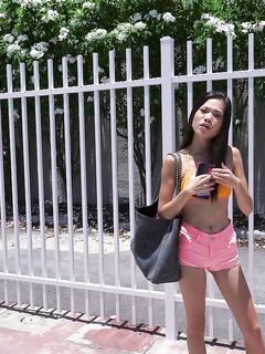 Vina Sky Bang Bus Fuck Pictures!