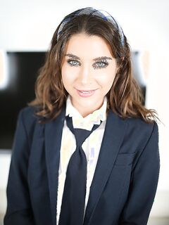 Felicity Feline Creamy Shaved Pussy Is Being Fucked!