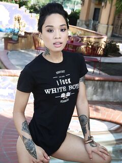 Honey Gold String Bikini Gets Her Laid!