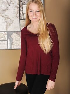 Scarlett Sage Takes Off Her Bra And Panties!