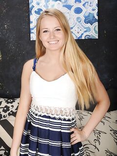 Scarlett Sage All Nude On A Couch!