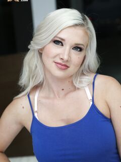 Emily Right Takes A Cream Pie From A Big Black Cock!