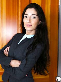 Cameron Canela Selling A House With Her Pussy!