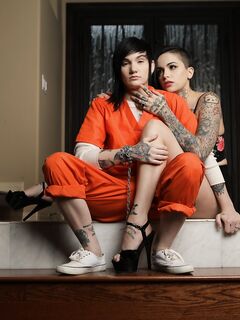 Leigh Raven Has Sex With A Hot Ass Convict!