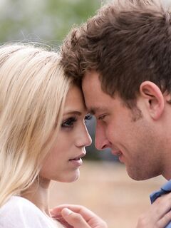 Alex Grey Takes A Load Of Cum All Over Her Pussy!